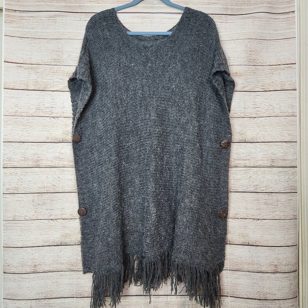 Bayberry Road Fringe Bottom Poncho  Side Buttons Gray Women's One Size